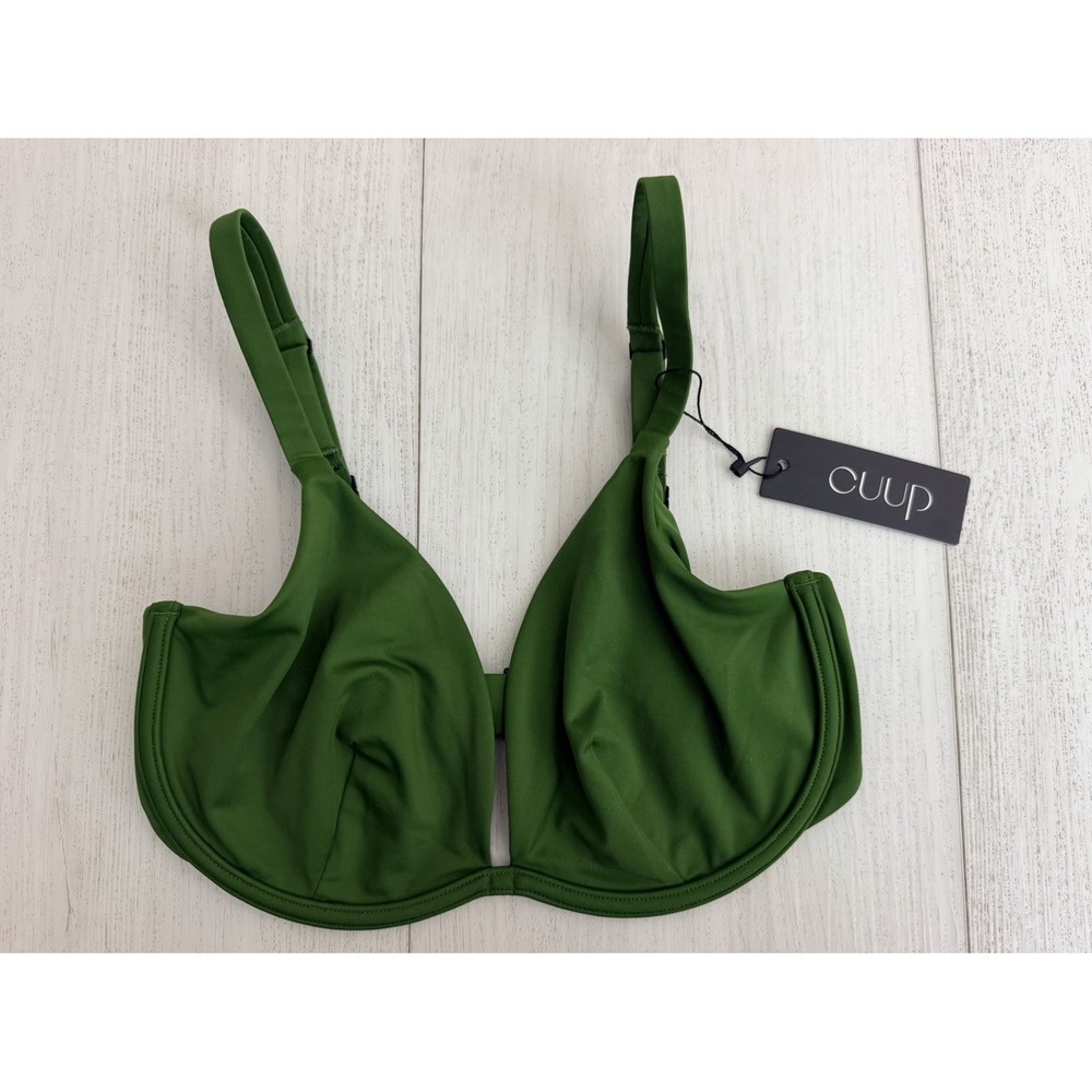 NWT Cuup "The Plunge" Underwire Bikini Top Sz 10 Green